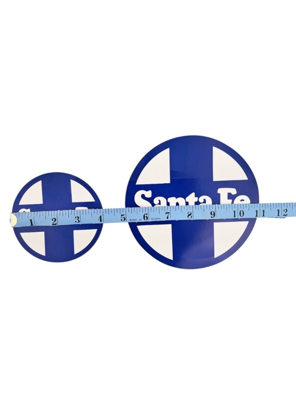 Vintage Santa Fe Railroad Blue White Lot Of 2 Round Vinyl Decal Sticker 4" & 6" - Picture 3 of 3